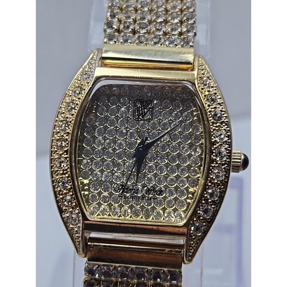 Victoria Wieck Gold Tone Pave Crystal Watch New Battery Womens Quartz Bracelet - Picture 4 of 10